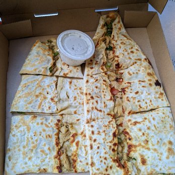 Istanbul Cuisine - Chicken pide - Turkish Near Me - Bellevue, Washington Istanbul Cuisine - Chicken pide - Turkish Near Me - Bellevue, Washington
