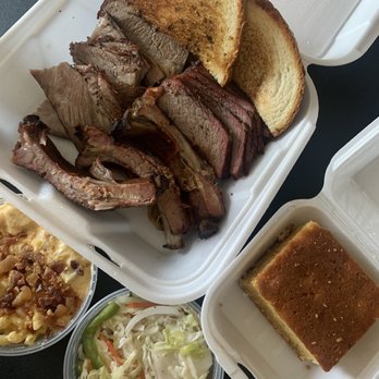 Pig N Pig - Barbeque Near Me - Fullerton, California