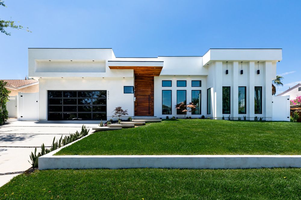 Slide of Lifetime Construction & Development