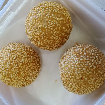 Timwah Dim Sum Restaurant - Sesame balls (butchi in other parts of Asia) - Dim Sum Near Me - Jacksonville, Florida