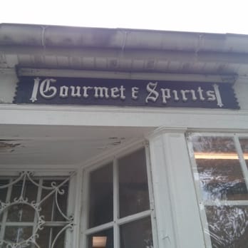 Pinehurst Wine Shoppe - the sign above the door - Beer, Wine & Spirits Near Me - Baltimore, Maryland