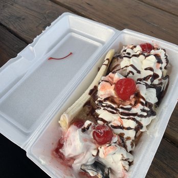 Moo Thru - Banana split - Ice Cream & Frozen Yogurt Near Me - Remington, Virginia Moo Thru - Banana split - Ice Cream & Frozen Yogurt Near Me - Remington, Virginia
