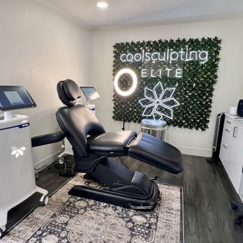 SDBotox - Pacific Beach - Studio area where Bobby works, so clean and professional! He made me feel very comfortable the whole time. - Medical Spas Near Me - San Diego, California SDBotox - Pacific Beach - Studio area where Bobby works, so clean and professional! He made me feel very comfortable the whole time. - Medical Spas Near Me - San Diego, California