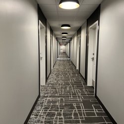 TownePlace Suites Milwaukee West Bend - Hallway