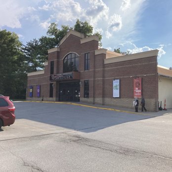 Derby Dinner Playhouse - Performing Arts Near Me - Clarksville, Indiana