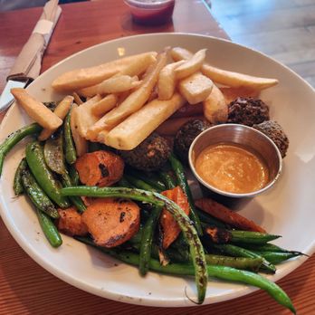 Tender Greens - Falafel - New American Near Me - Pasadena, California
