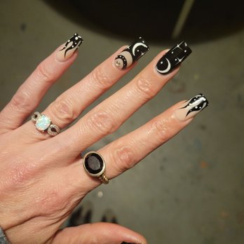 Nails & Beyond - I love my nails. King did such a great job! - Nail Salons Near Me - Los Angeles, California Nails & Beyond - I love my nails. King did such a great job! - Nail Salons Near Me - Los Angeles, California