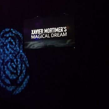 Xavier Mortimer - Magic with a French accent ;) - Performing Arts Near Me