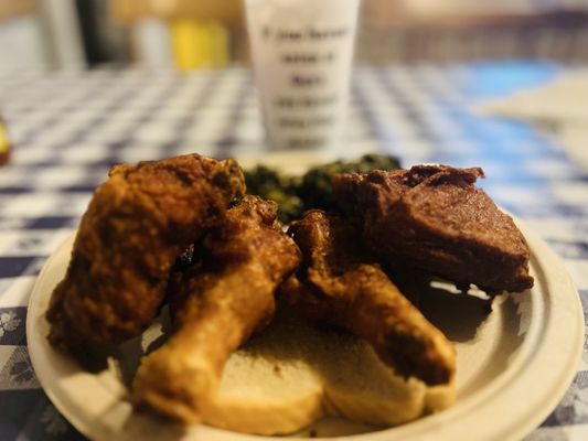 Gus's World Famous Fried Chicken by null