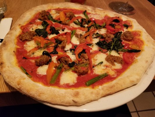 Heirloom Vin & Pizza by null