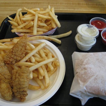Giant Burger - Clockwise from wherever, Blah, Bland, and Ick - Burgers Near Me - Arnold, California
