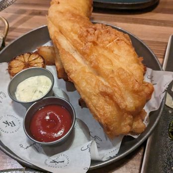 Ramsay's Kitchen - New American Near Me - Naperville, Illinois