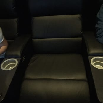 Hoyts Chatswood - Give it up for these new recliner seats! Yeah baby! - Cinema Near Me - Chatswood, NSW Hoyts Chatswood - Give it up for these new recliner seats! Yeah baby! - Cinema Near Me - Chatswood, NSW