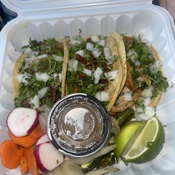 Ta Con Todo - Carnitas, Pastor, & Chicken! Very good! - Mexican Near Me - Livermore, California Ta Con Todo - Carnitas, Pastor, & Chicken! Very good! - Mexican Near Me - Livermore, California