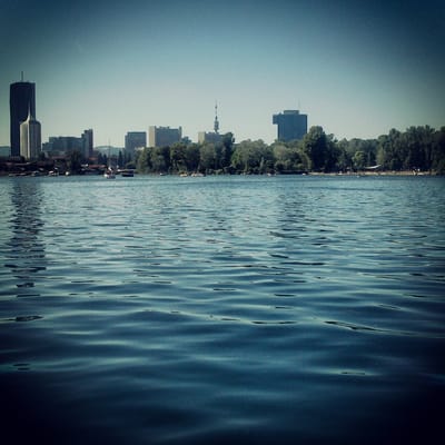 Alte Donau by null