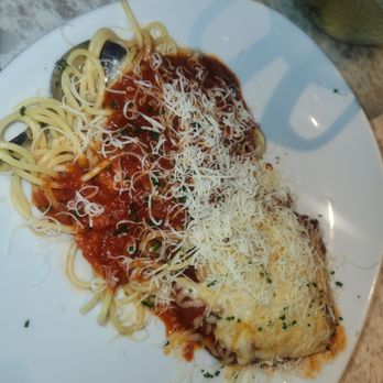 Olive Garden Italian Restaurant - Chicken lunch - Italian Near Me - Tempe, Arizona Olive Garden Italian Restaurant - Chicken lunch - Italian Near Me - Tempe, Arizona