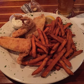 Montsweag Restaurant - American Near Me - Woolwich, Maine