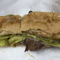 Quartermaster Store - Roast beef philly