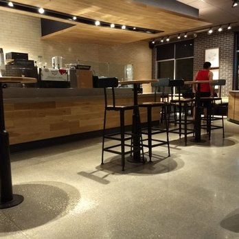 Starbucks - Coffee & Tea Near Me - Chicago, Illinois