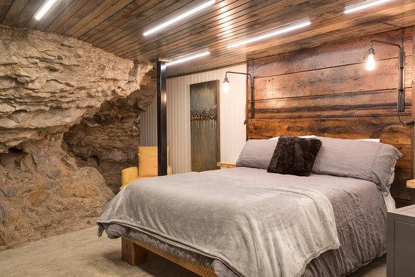 Beckham Creek Cave Lodge by null