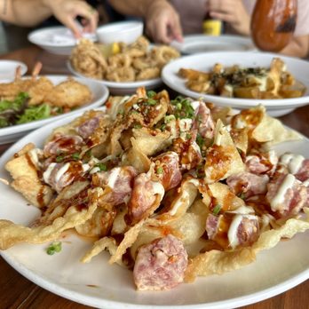 Restaurant 604 - Poke Nachos - Breakfast & Brunch Near Me - Honolulu, Hawaii
