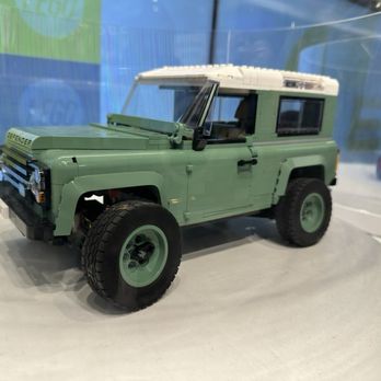 LEGO - Lego Range Rover - Toy Stores Near Me - New York, New York LEGO - Lego Range Rover - Toy Stores Near Me - New York, New York