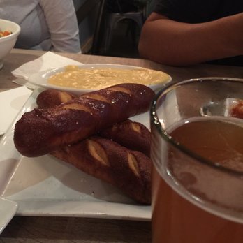 10 Twenty Five - Beer pretzels, must have item - New American Near Me - Cape Coral, Florida 10 Twenty Five - Beer pretzels, must have item - New American Near Me - Cape Coral, Florida