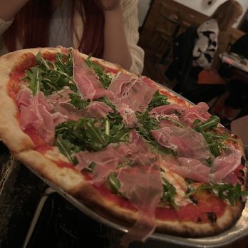 Vinoteca Poscol - Pizza - Wine Bars Near Me - Houston, Texas Vinoteca Poscol - Pizza - Wine Bars Near Me - Houston, Texas
