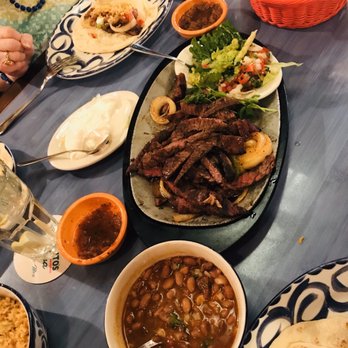 Pappasitos Cantina - Steak Fajita - Beef (Large) - feeds 2-4 - Seafood Near Me - Marietta, Georgia Pappasitos Cantina - Steak Fajita - Beef (Large) - feeds 2-4 - Seafood Near Me - Marietta, Georgia