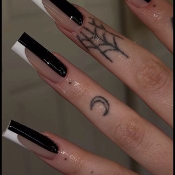 Laura's Nails - What I wanted my nails to look like - Nail Salons Near Me - Santa Monica, California Laura's Nails - What I wanted my nails to look like - Nail Salons Near Me - Santa Monica, California