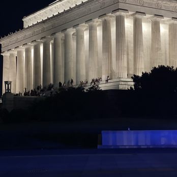 Lincoln Memorial - Landmarks & Historical Buildings Near Me - Washington, DC, District of Columbia