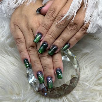Annie's Nail Studio - Cat eye purple and green - Nail Salons Near Me - North Hollywood, California Annie's Nail Studio - Cat eye purple and green - Nail Salons Near Me - North Hollywood, California