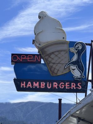 Eastwind Drive-In by null