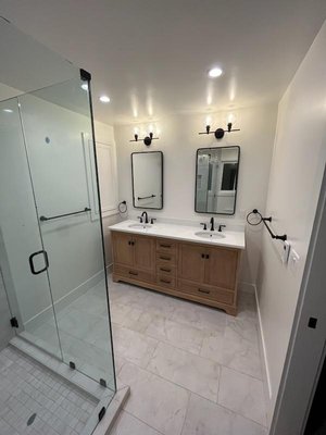 Bathroom Remodels - 8 years experience. Book two weeks in advance. Text and calls are welcome. I focus on kitchen/bathrooms remodels. We look forward to working with you! Bathroom Remodels - 8 years experience. Book two weeks in advance. Text and calls are welcome. I focus on kitchen/bathrooms remodels. We look forward to working with you!