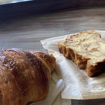 The Bench Bakehouse - Bread pudding - Bakeries Near Me - Vancouver, British Columbia The Bench Bakehouse - Bread pudding - Bakeries Near Me - Vancouver, British Columbia