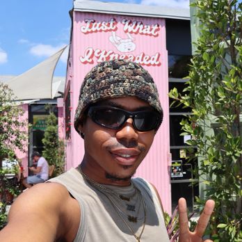 Just What I Kneaded - Vegan Near Me - Los Angeles, California Just What I Kneaded - Vegan Near Me - Los Angeles, California