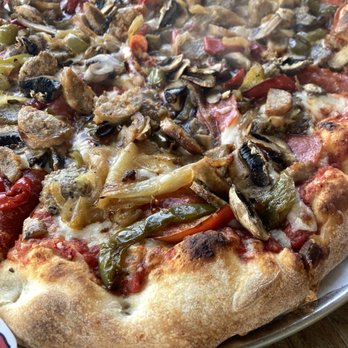 Stony’s Pizza - Italian Near Me - Austin, Texas
