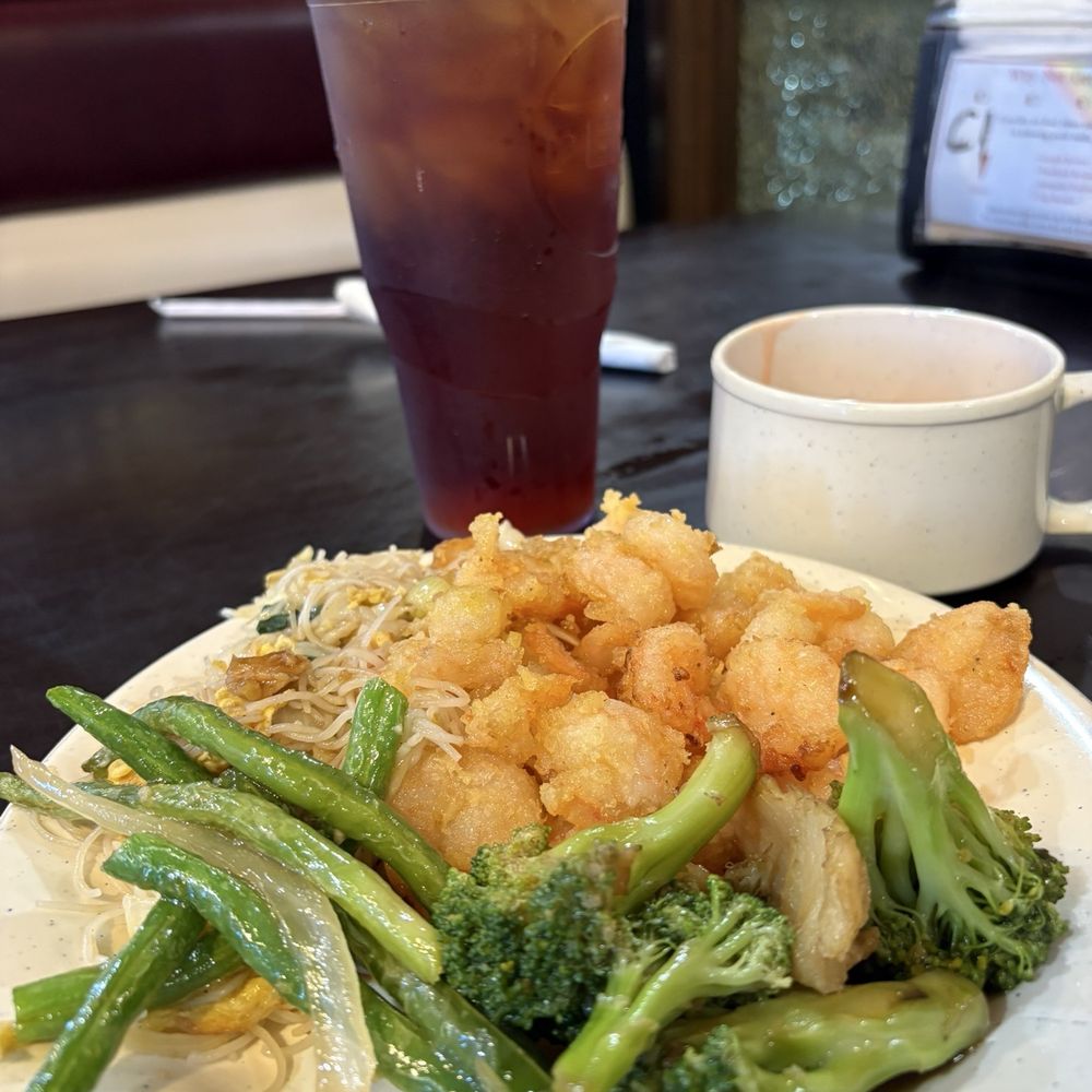 East Buffet - Mmmm! - Chinese Near Me - Conroe, Texas East Buffet - Mmmm! - Chinese Near Me - Conroe, Texas