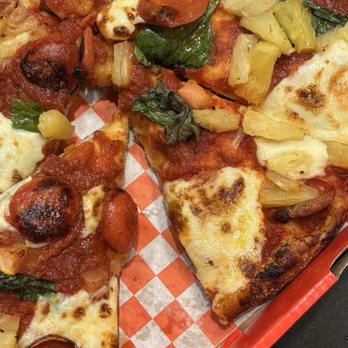 Bollywood Pizza - Pizza Near Me - San Francisco, California Bollywood Pizza - Pizza Near Me - San Francisco, California