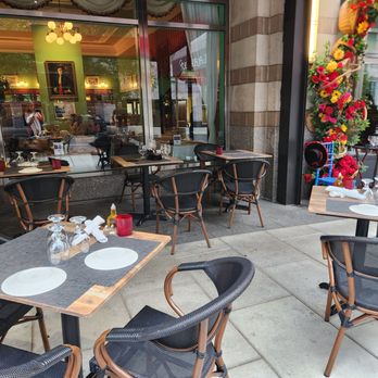 Taberna del Alabardero - Outside dining - Spanish Near Me - Washington, DC, District of Columbia Taberna del Alabardero - Outside dining - Spanish Near Me - Washington, DC, District of Columbia