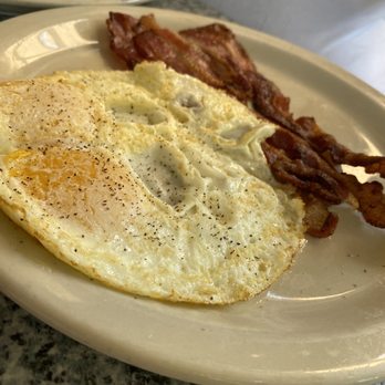 Bill's Cafe - American Near Me - San Jose, California
