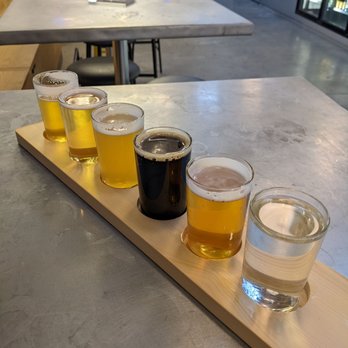 EBBS - Flight (price is per oz and not for a flight). - Beer Bar Near Me - Brooklyn, New York