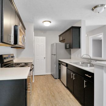 Golden Pond Apartments - Apartments Near Me - Springfield, Missouri Golden Pond Apartments - Apartments Near Me - Springfield, Missouri