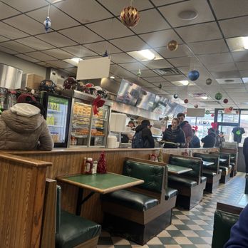 Jim's Deli - It got busier a few mins later. This was on a Friday morning around 9:30am - Delis Near Me - Brighton, Massachusetts