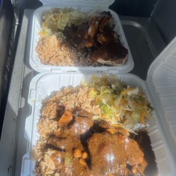876 Jerk Master - Oxtails with rice and peas and cabbage - Caribbean Near Me - Roselle, New Jersey 876 Jerk Master - Oxtails with rice and peas and cabbage - Caribbean Near Me - Roselle, New Jersey