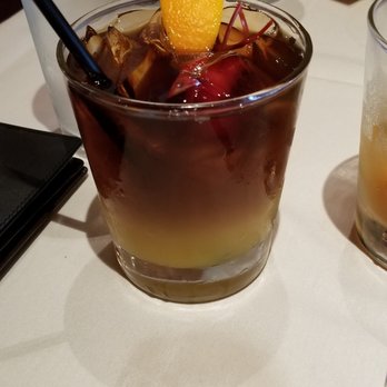Panda Inn - Bottomless Mai-Tai's  YUMMY! - Chinese Near Me - Pasadena, California