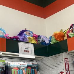 Dollar Pack - Piñatas