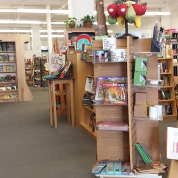 World Eye Bookshop - Bookstores Near Me - Greenfield, Massachusetts