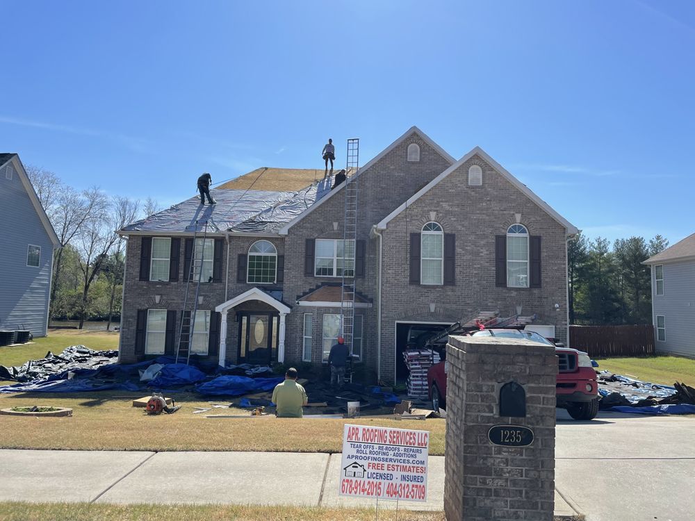 Slide of APR Roofing Service