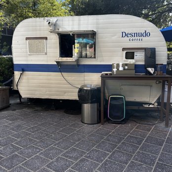 Desnudo Coffee - Coffee Roasteries Near Me - Austin, Texas Desnudo Coffee - Coffee Roasteries Near Me - Austin, Texas